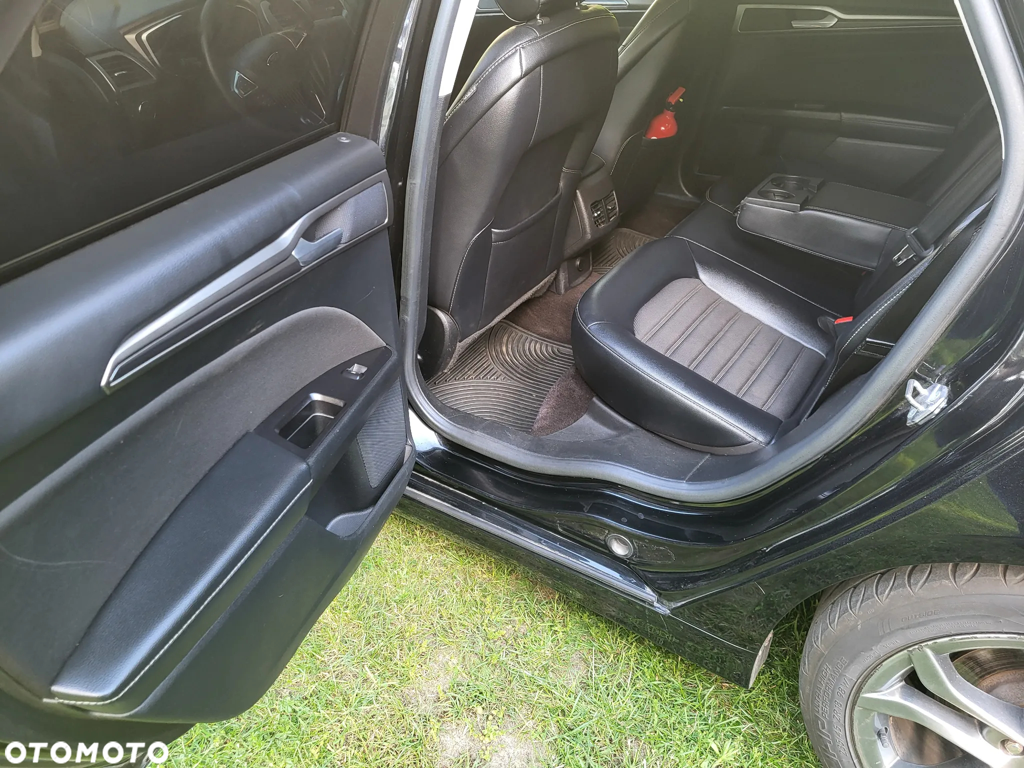 Ford Mondeo 2.0 Hybrid Titanium - 15