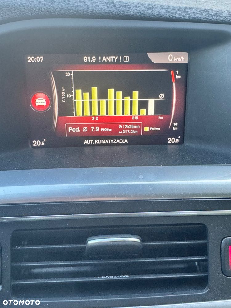Volvo V60 D4 Summum - 27