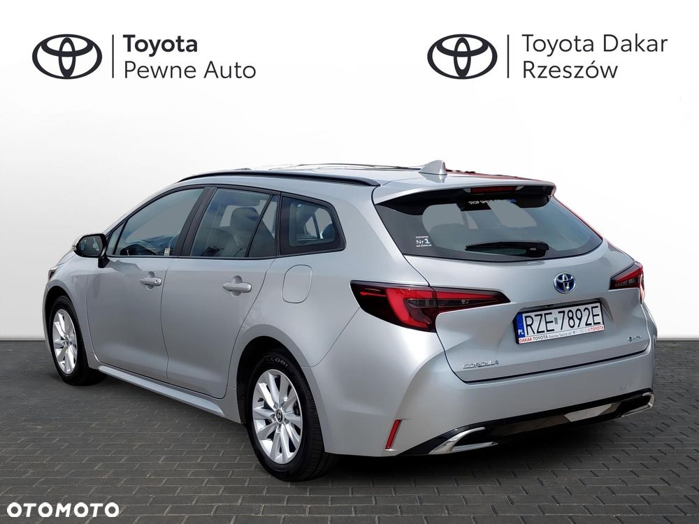 Toyota Corolla 1.8 Hybrid Comfort - 3