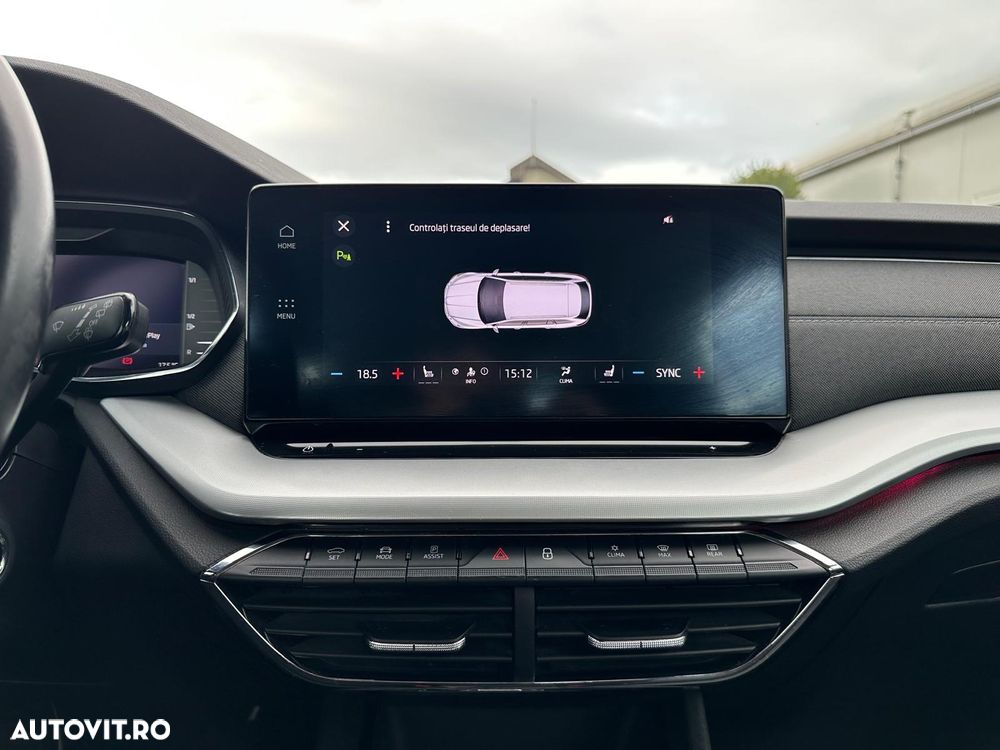 Skoda Octavia Combi 2.0 TDI DSG First Edition - 19