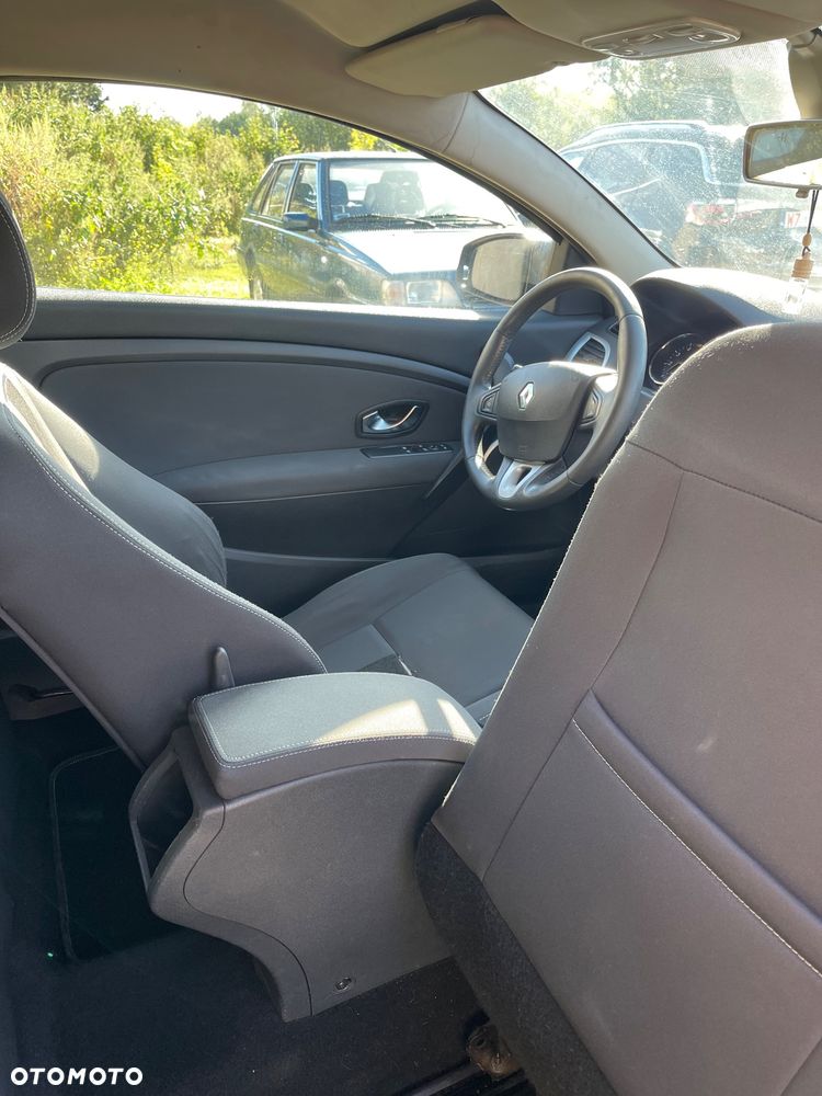 Renault Megane 1.5 dCi Dynamique - 10