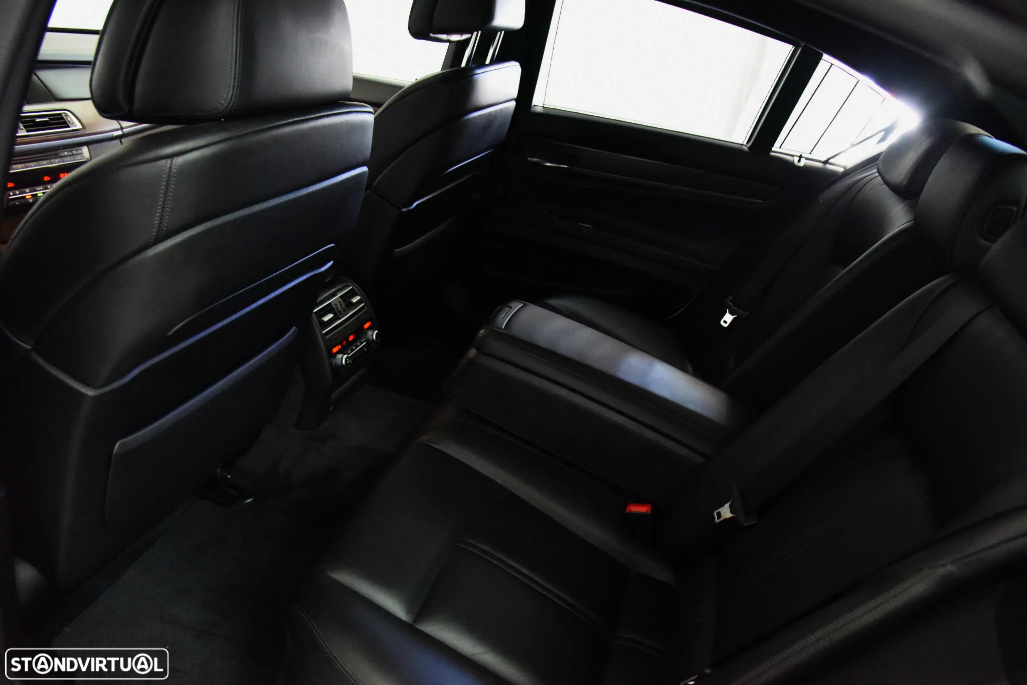 BMW ActiveHybrid 7 - 30