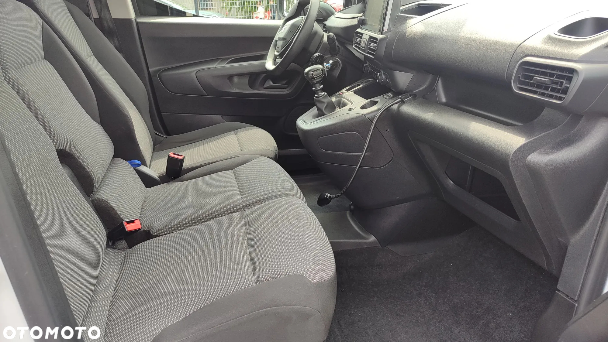 Peugeot Peugeot Partner L2H1 1.5 HDI 102KM Niski Przebieg 3osobowy Vat23% - 12