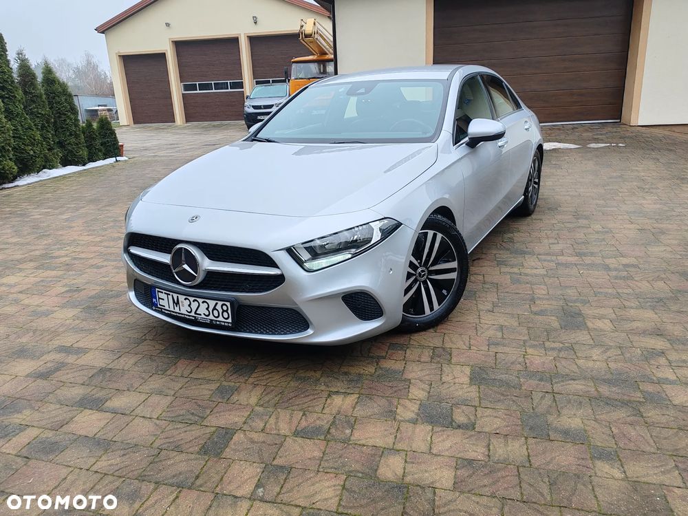 Mercedes-Benz Klasa A 180 d 7G-DCT Edition 19 - 10