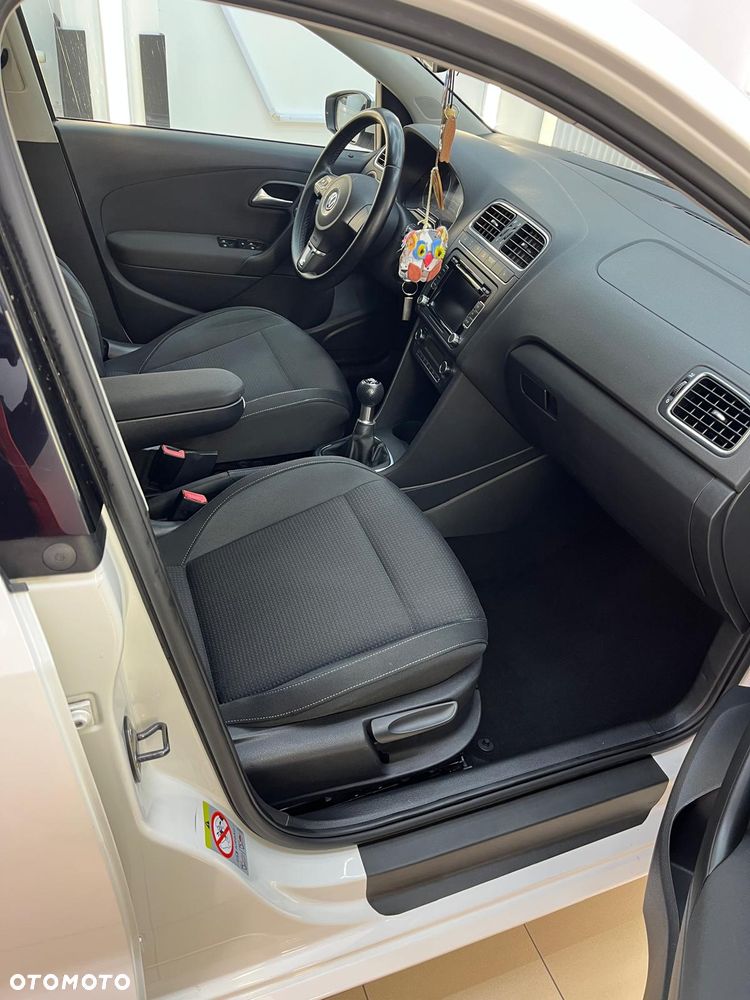 Volkswagen Polo 1.6 TDI Team - 13