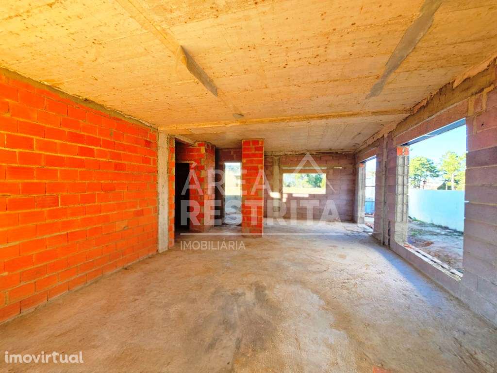 Moradia Isol.T4 c/Piscina e Box, na Q. Marquesa III-Q. Anjo - Grande imagem: 4/27