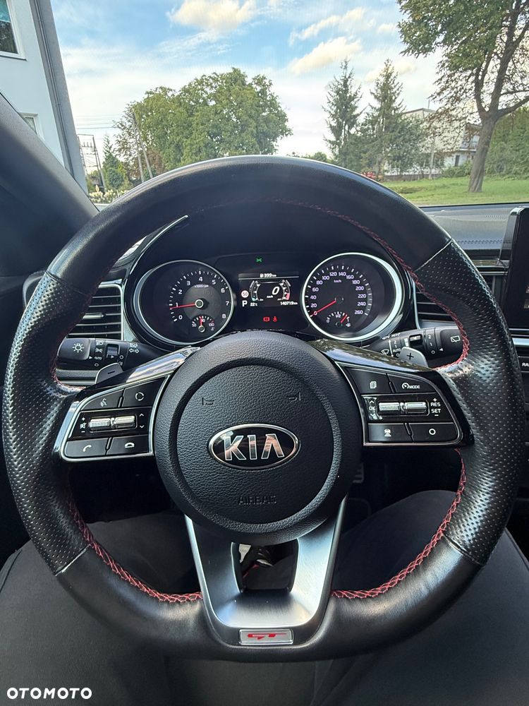 Kia ProCeed 1.6 T-GDI GT DCT - 29