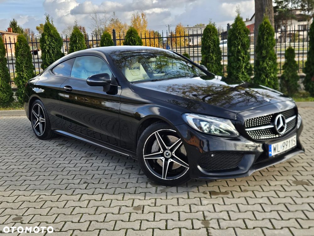Mercedes-Benz Klasa C 300 9G-TRONIC - 2