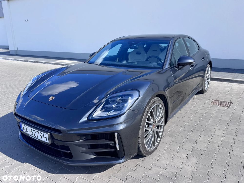Porsche Panamera - 3