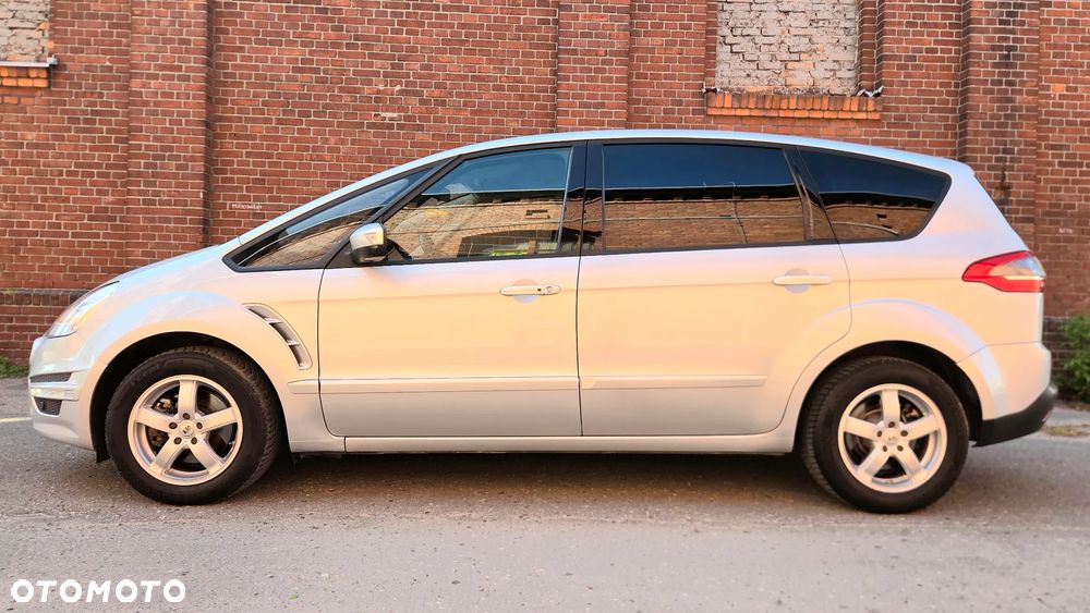 Ford S-Max 2.0 TDCi DPF Titanium - 4