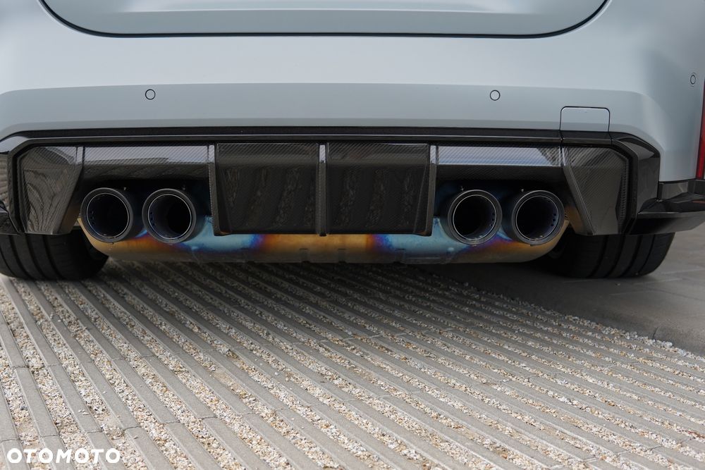 BMW M4 CSL sport - 27