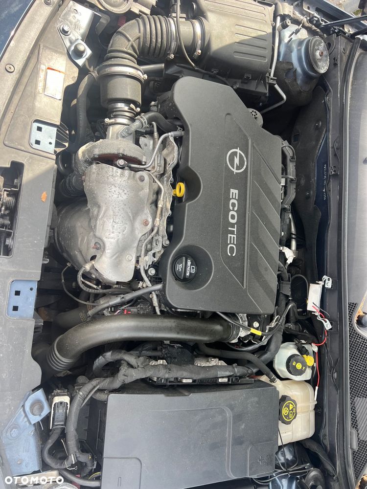 Opel Insignia - 14