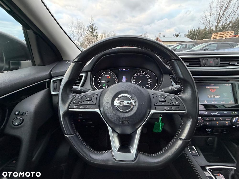 Nissan Qashqai 1.3 DIG-T DCT N-WAY - 33