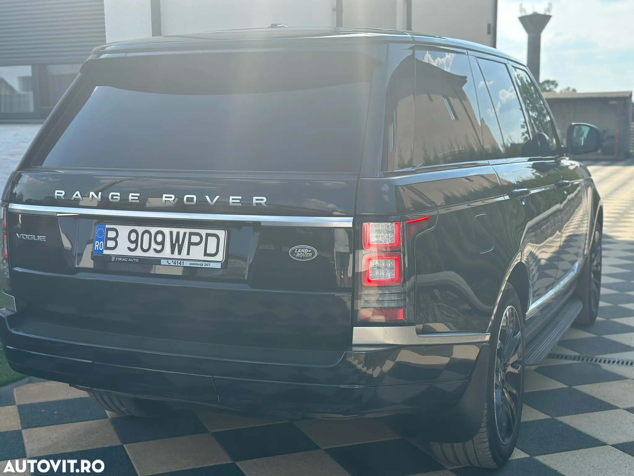 Land Rover Range Rover 3.0 I TDV6 Vogue - 4