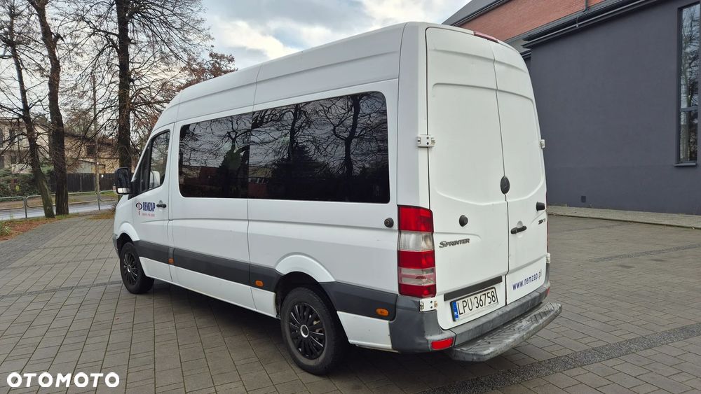 Mercedes-Benz Sprinter - 4