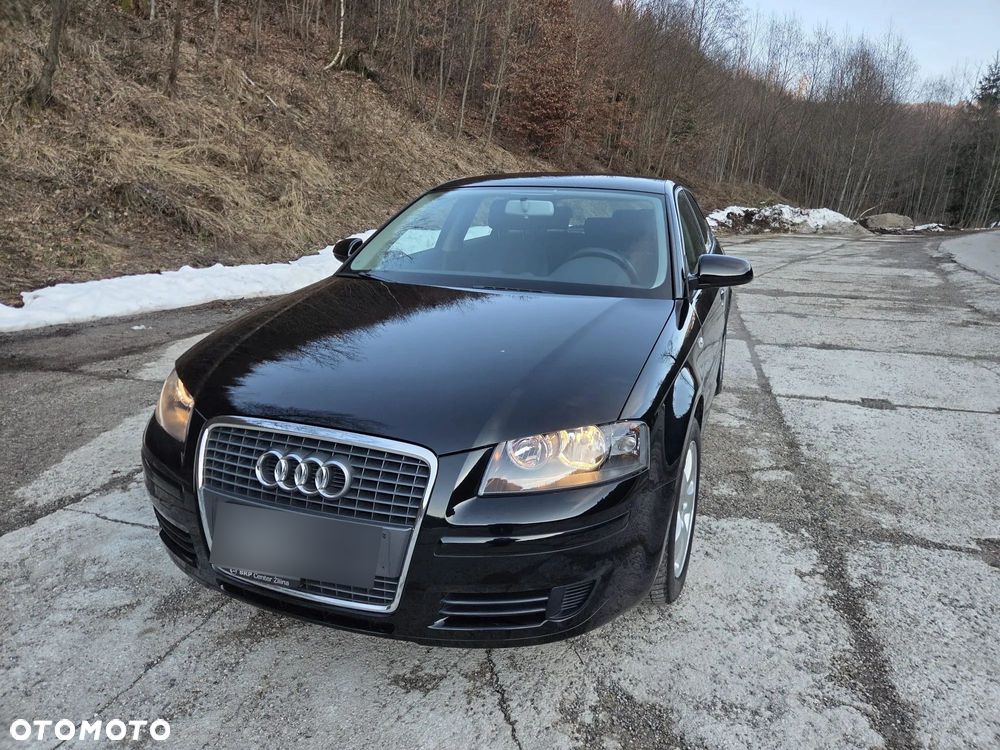 Audi A3 Sportback 1.6 Attraction - 2