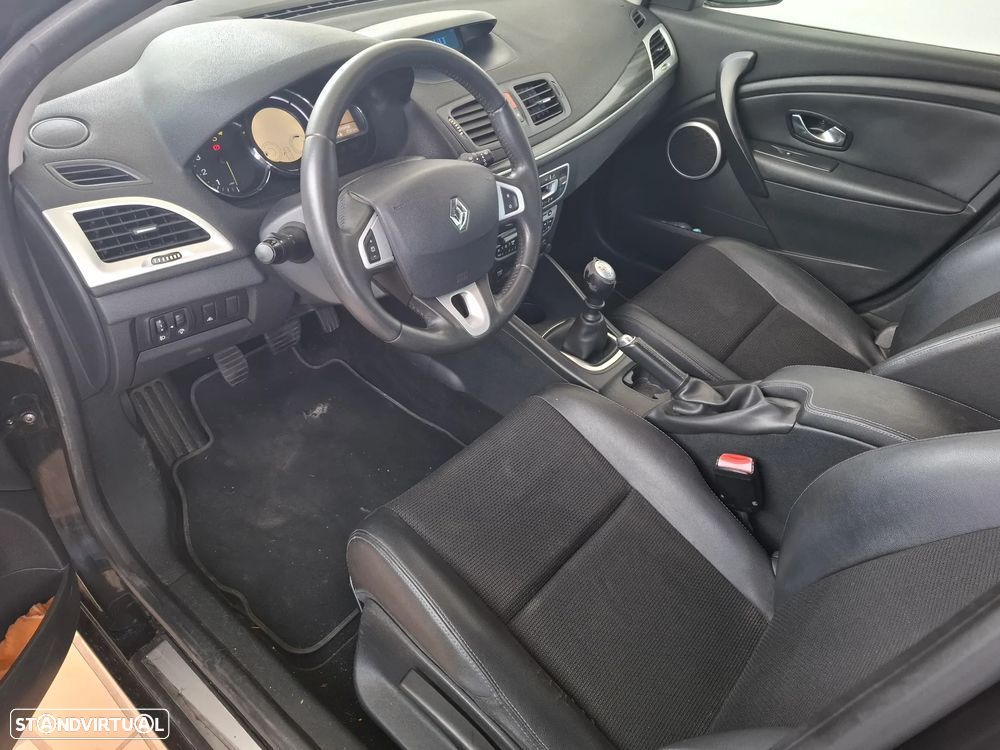 Renault Mégane Sport Tourer 1.5 dCi Dynamique - 9