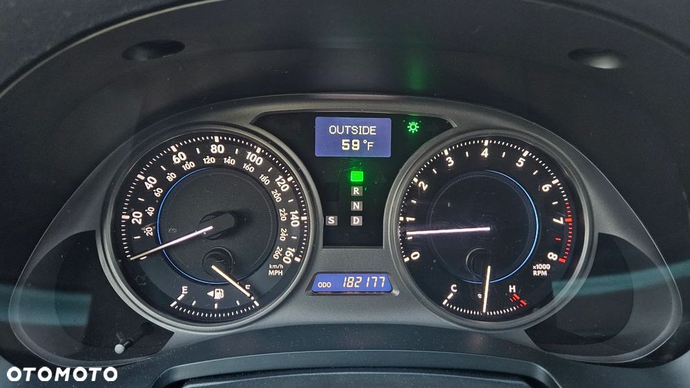 Lexus IS 250 - 11