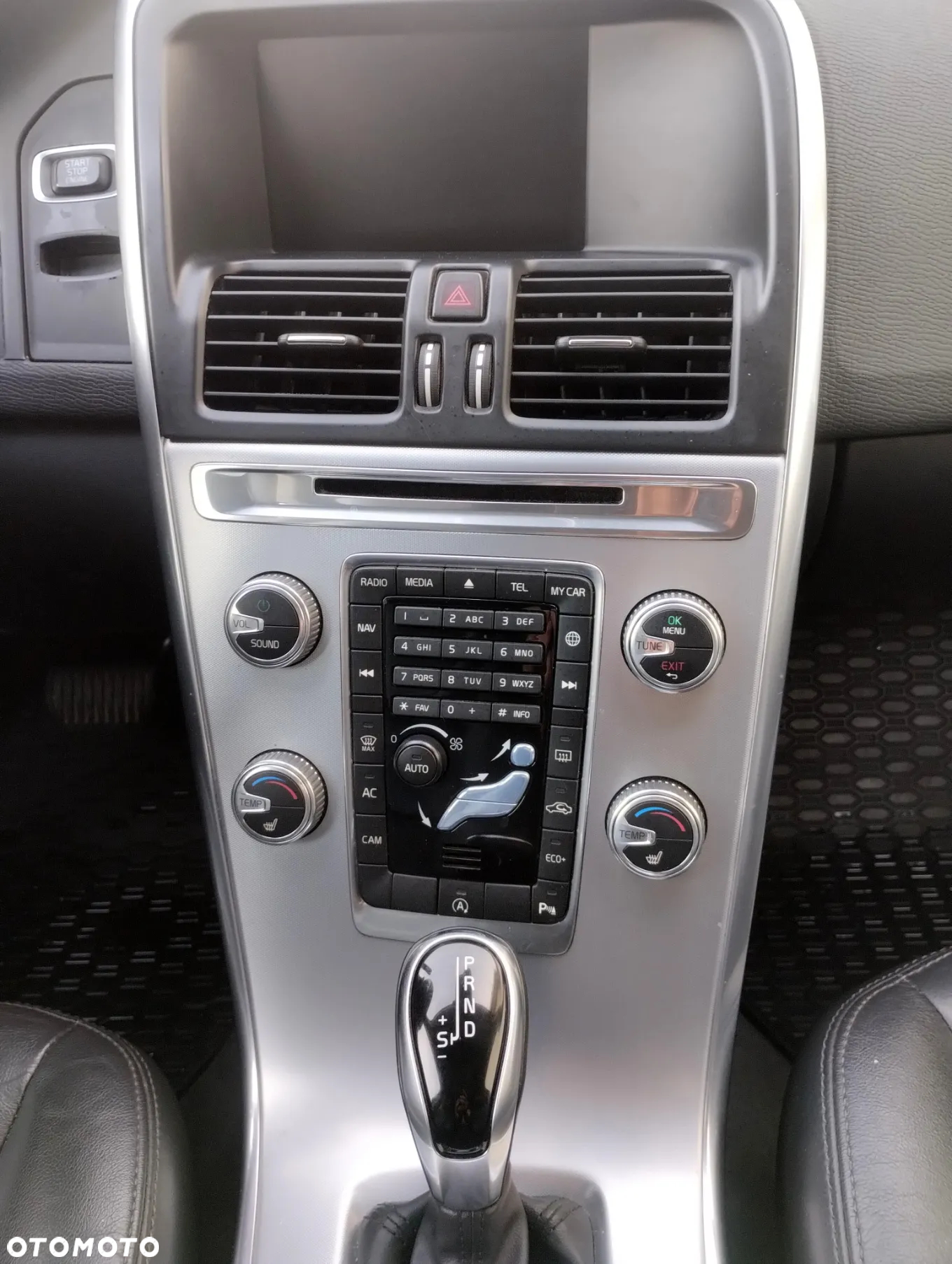 Volvo XC 60 D4 Drive-E Kinetic - 28