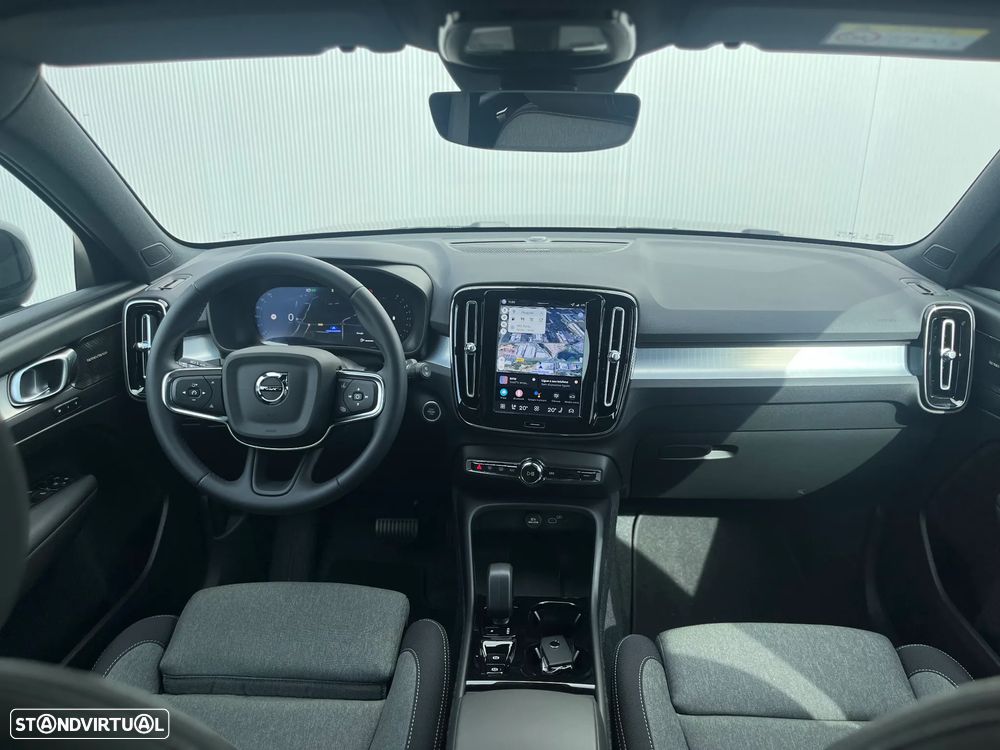 Volvo XC 40 2.0 B3 Black Edition - 20