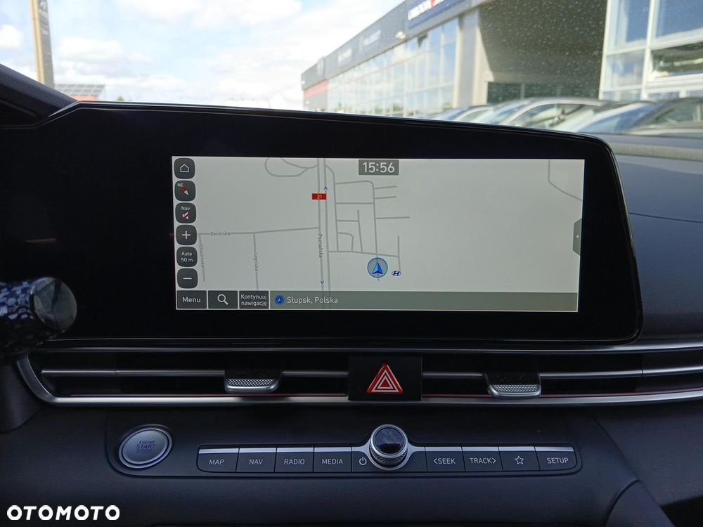 Hyundai Elantra 1.6 Smart - 18