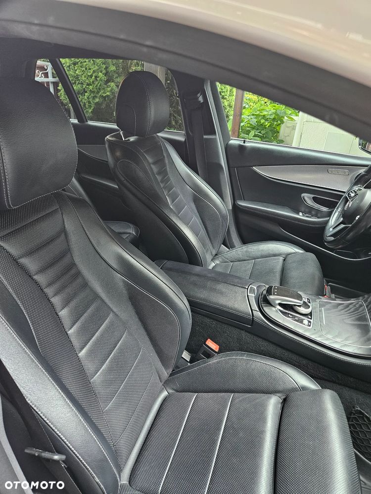 Mercedes-Benz Klasa E 220 d 4-Matic Avantgarde - 17