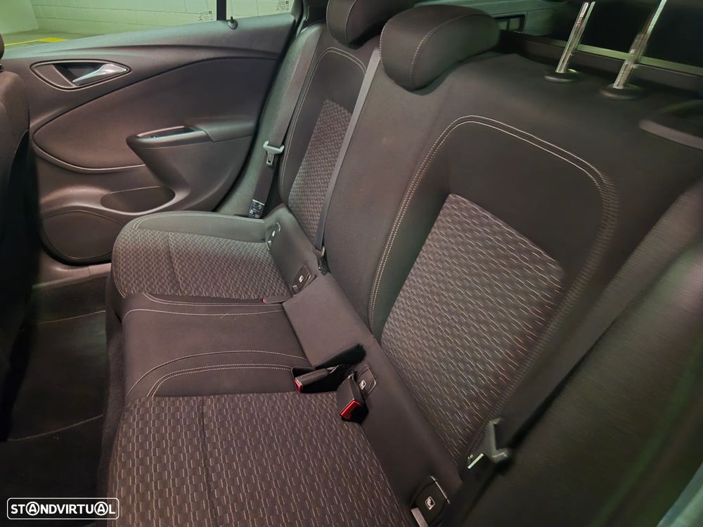 Opel Astra Sports Tourer 1.6 CDTI Innovation S/S - 31