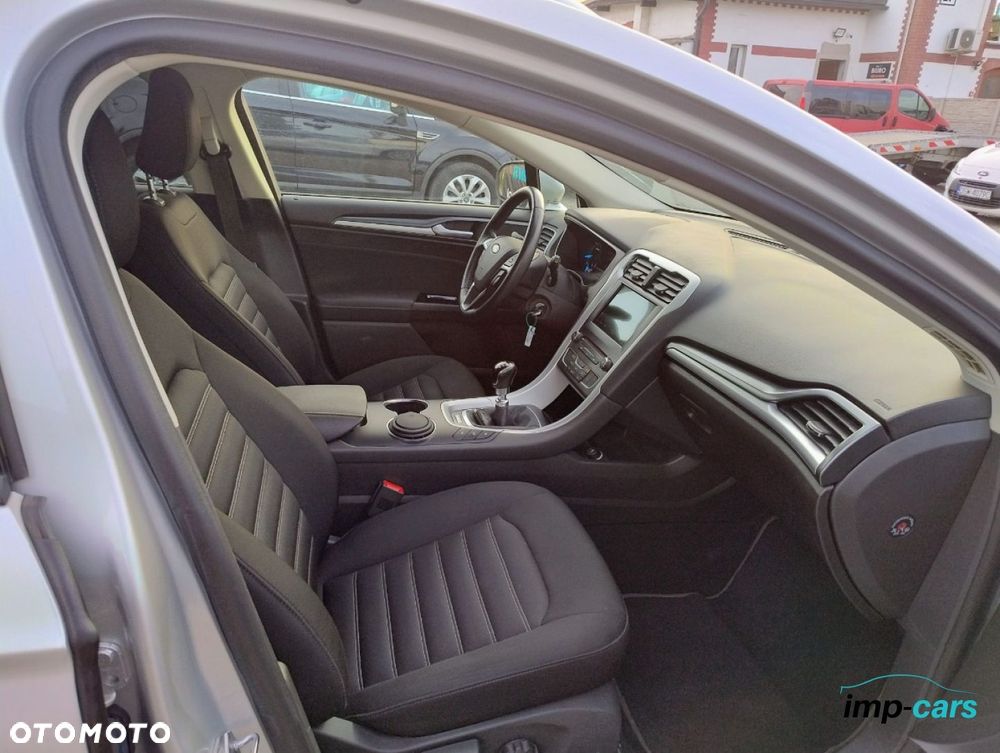 Ford Mondeo - 7