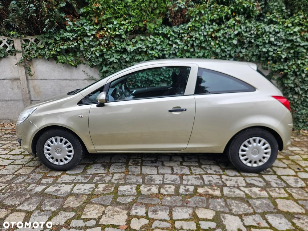 Opel Corsa - 2