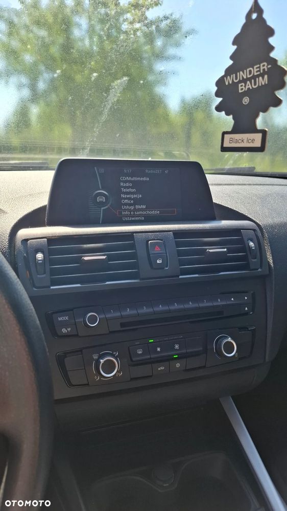BMW Seria 1 116i - 9