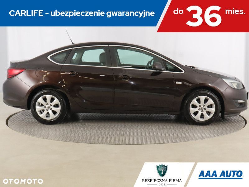 Opel Astra - 8