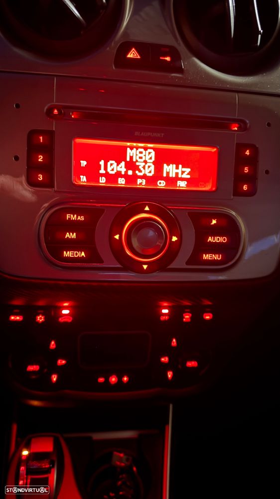 Alfa Romeo MiTo 1.6 JTD Distinctive - 32