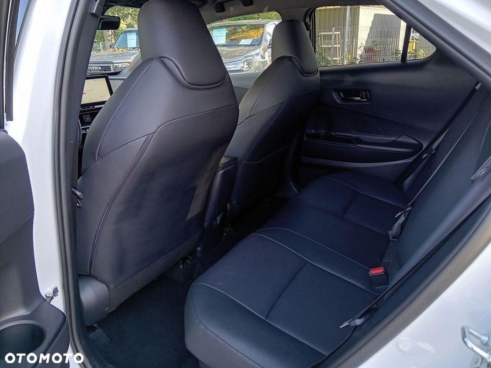 Toyota C-HR 2.0 PHEV Dynamic Force Executive - 9