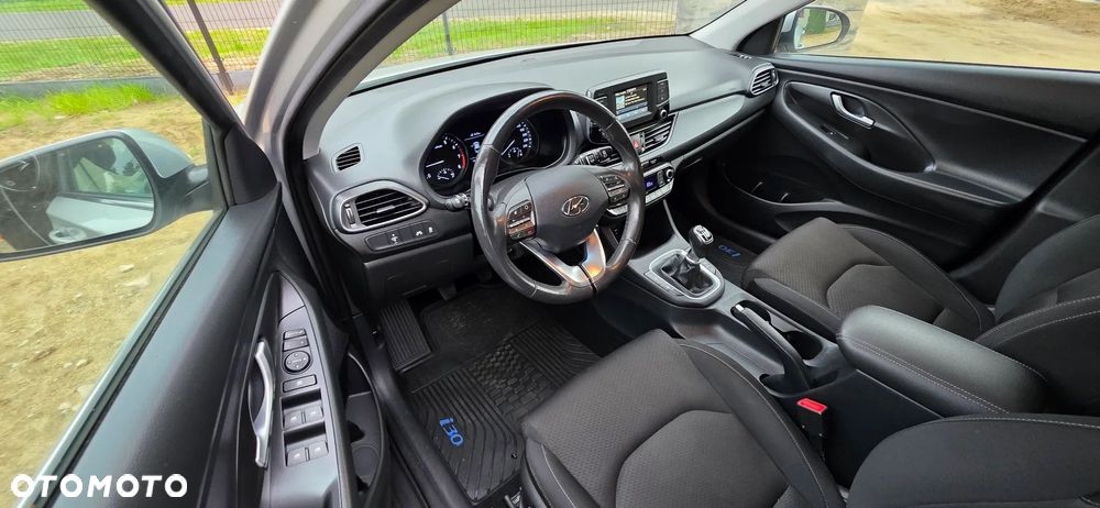 Hyundai i30 1.4 T-GDI YES - 16