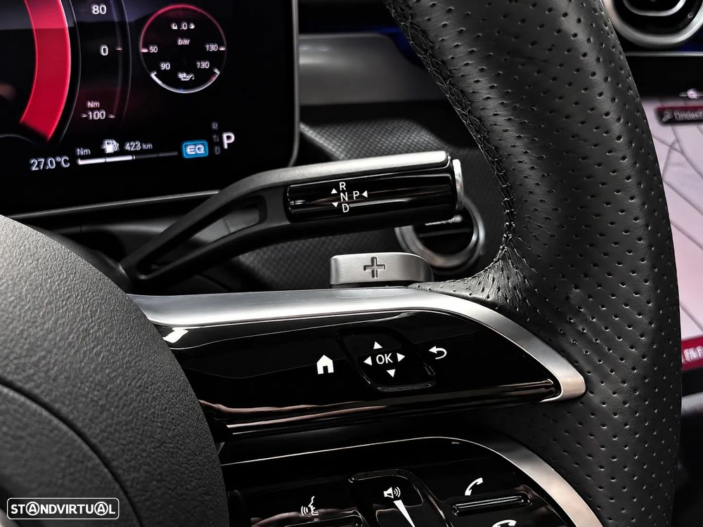 Mercedes-Benz C 300 e AMG Line - 30