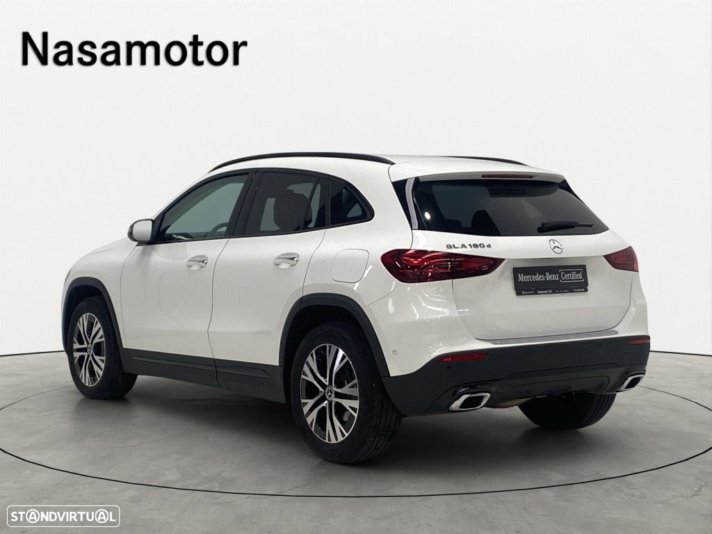 Mercedes-Benz GLA 180 d - 2