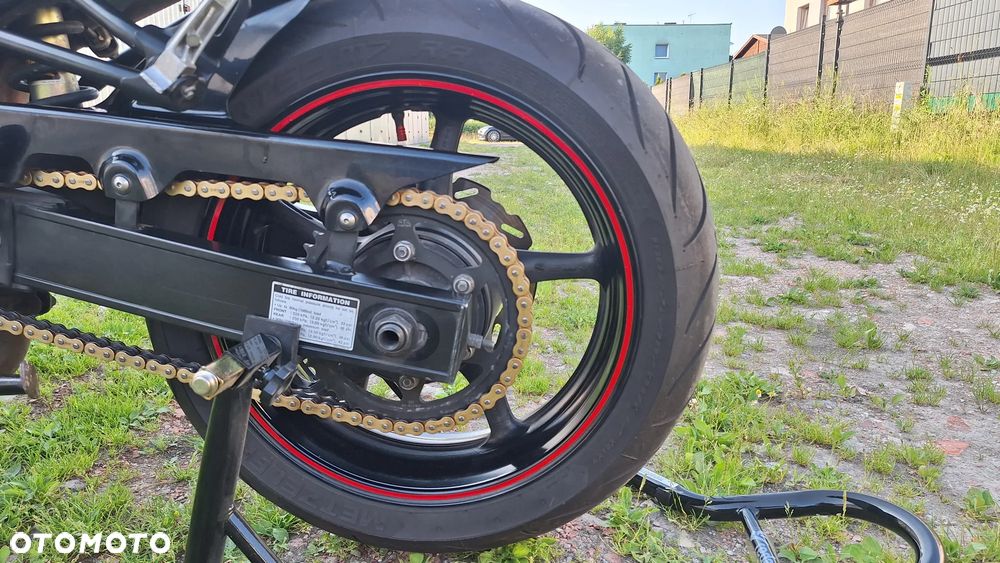 Yamaha FZ6 - 5