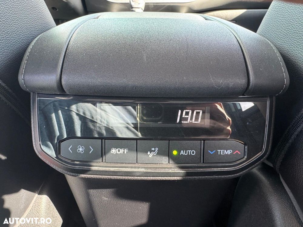 Toyota Highlander 2.5 L Dynamic Force 248CP Exclusive Pearly - 16