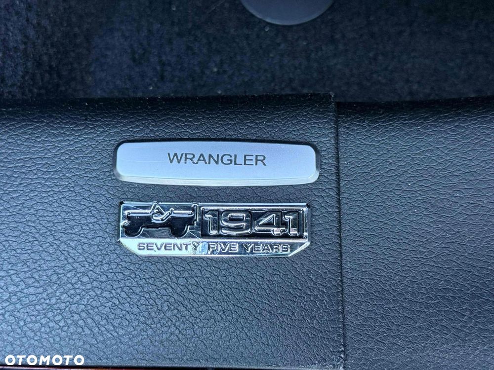 Jeep Wrangler Unlimited GME 2.0 Turbo 80th Anniversary - 16