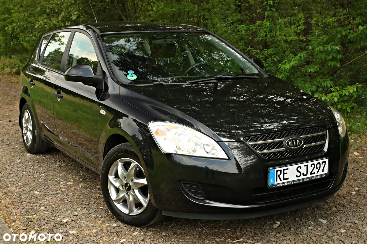 Kia Ceed - 17