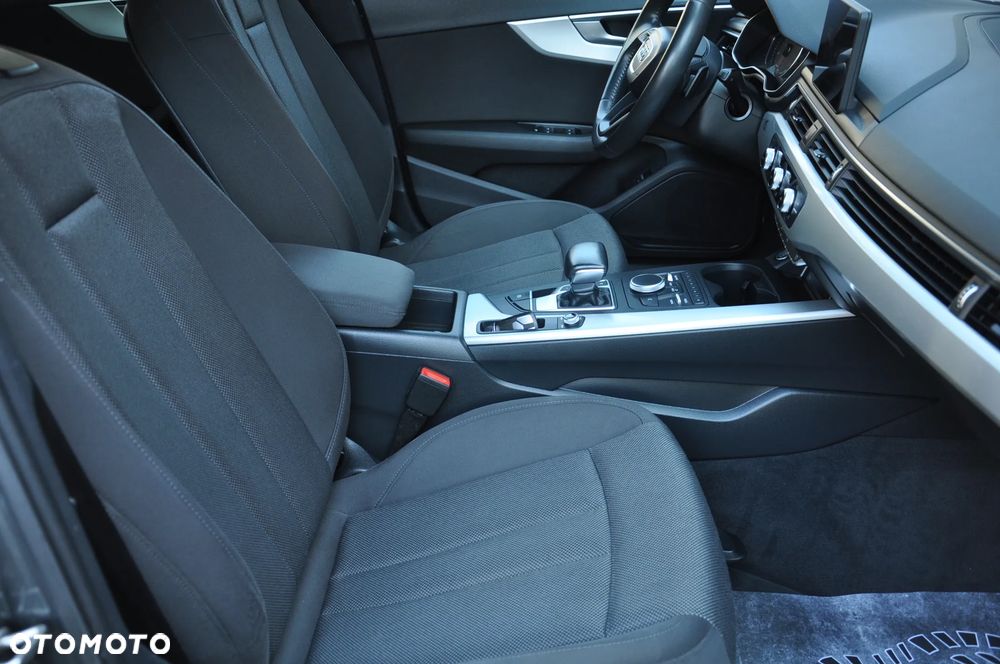 Audi A4 Avant 2.0 TDI S tronic design - 16