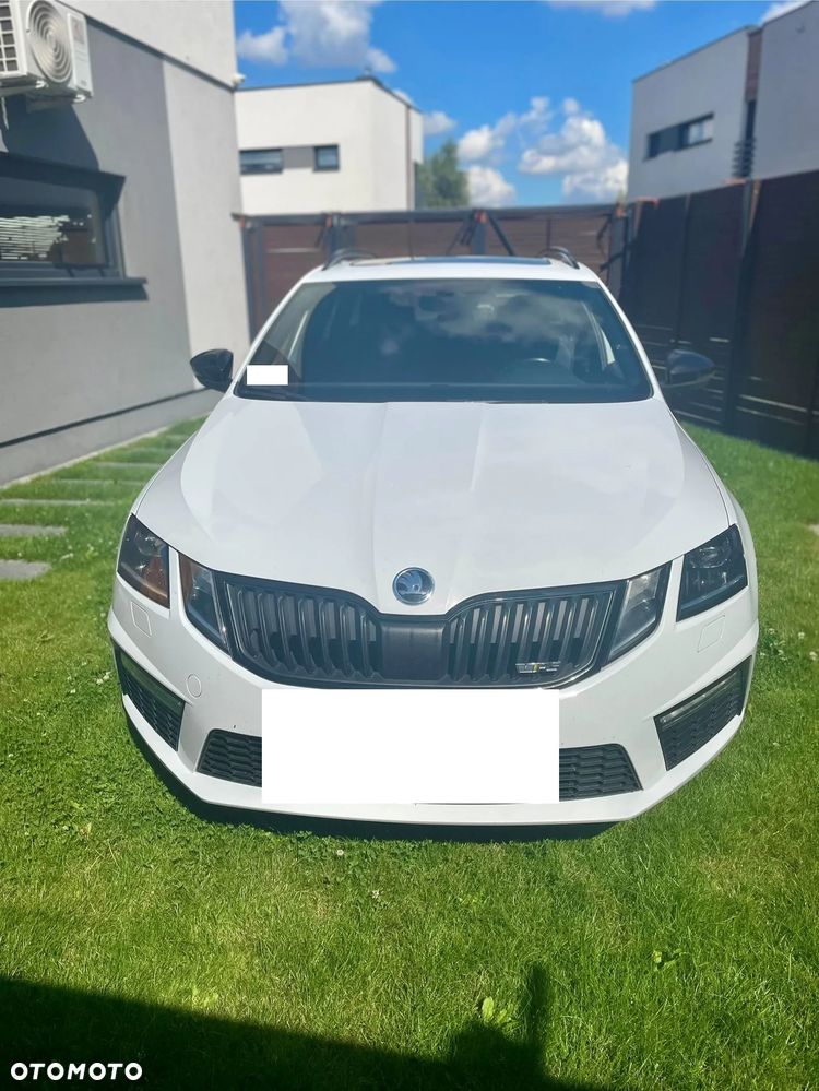 Skoda Octavia 2.0 TDI RS DSG - 1