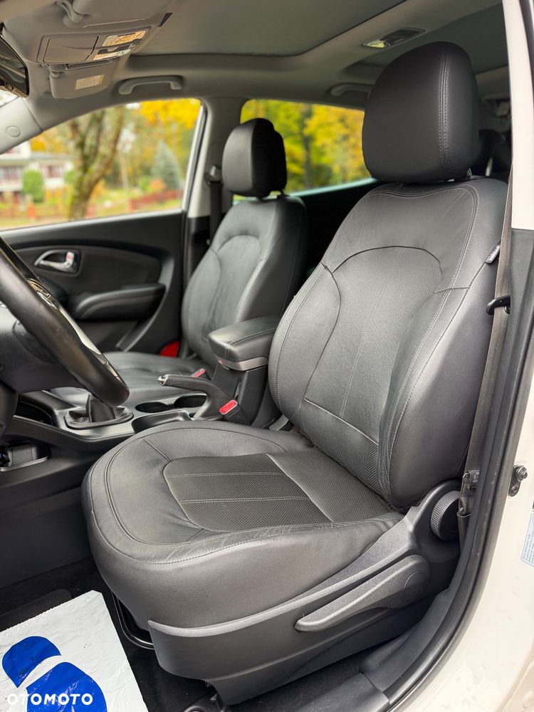 Hyundai ix35 2.0 CRDi 4WD Premium - 24