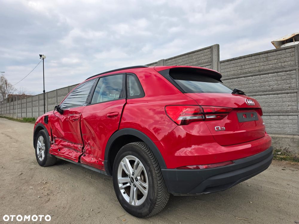Audi Q3 45 TFSIe S tronic - 32