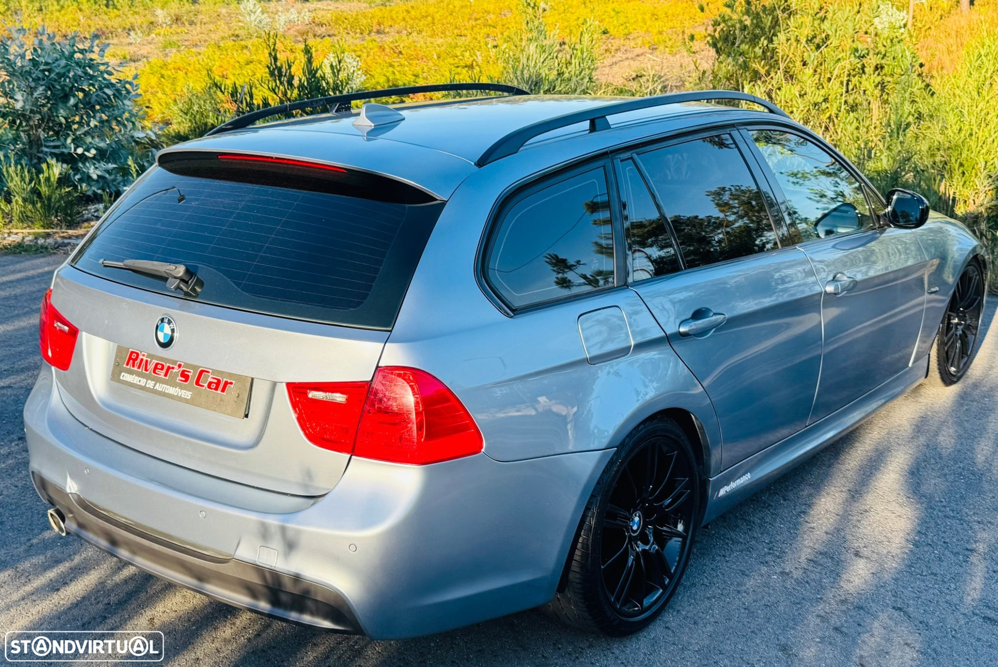 BMW 320 d Touring Pack M - 12