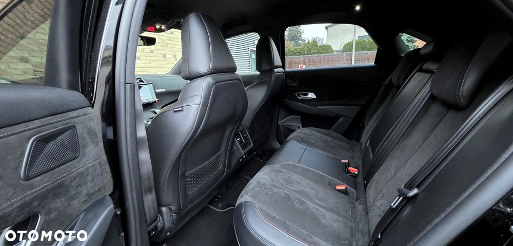 DS Automobiles DS 7 Crossback 1.6 E-Tense Performance Line + - 15