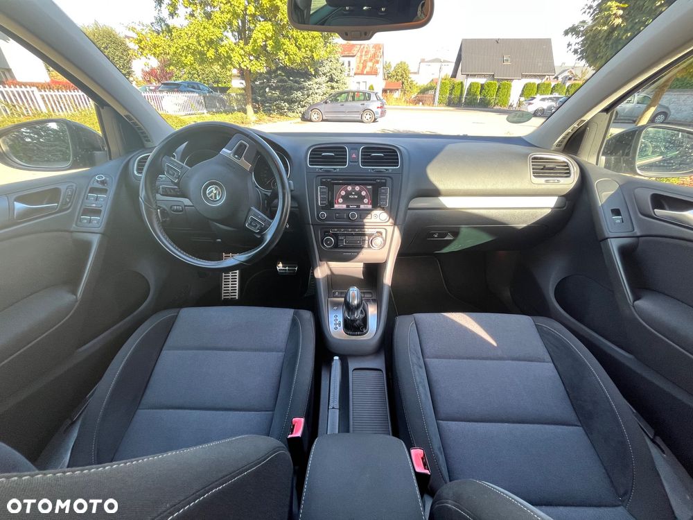 Volkswagen Golf - 23