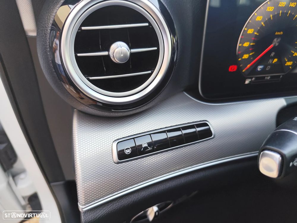 Mercedes-Benz E 300 de Exclusive Line - 15