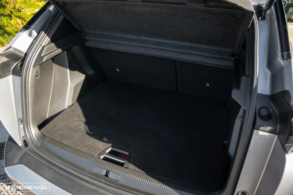 Peugeot e-2008 50 kWh Allure Pack - 26