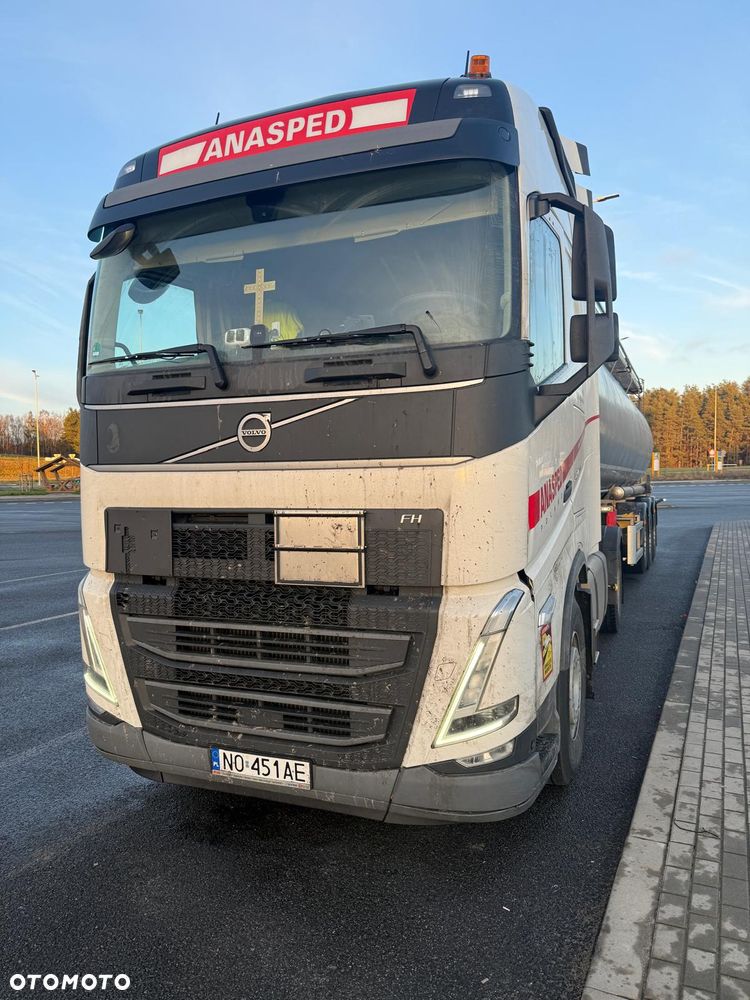 Volvo FH 460 I SAVE PEŁEN ADR - 6